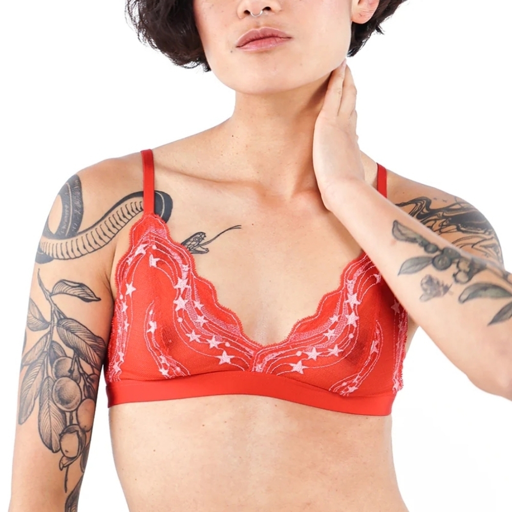 NWT Understance Triangle Lace Bralette In Goji Berry Red Lace 32B